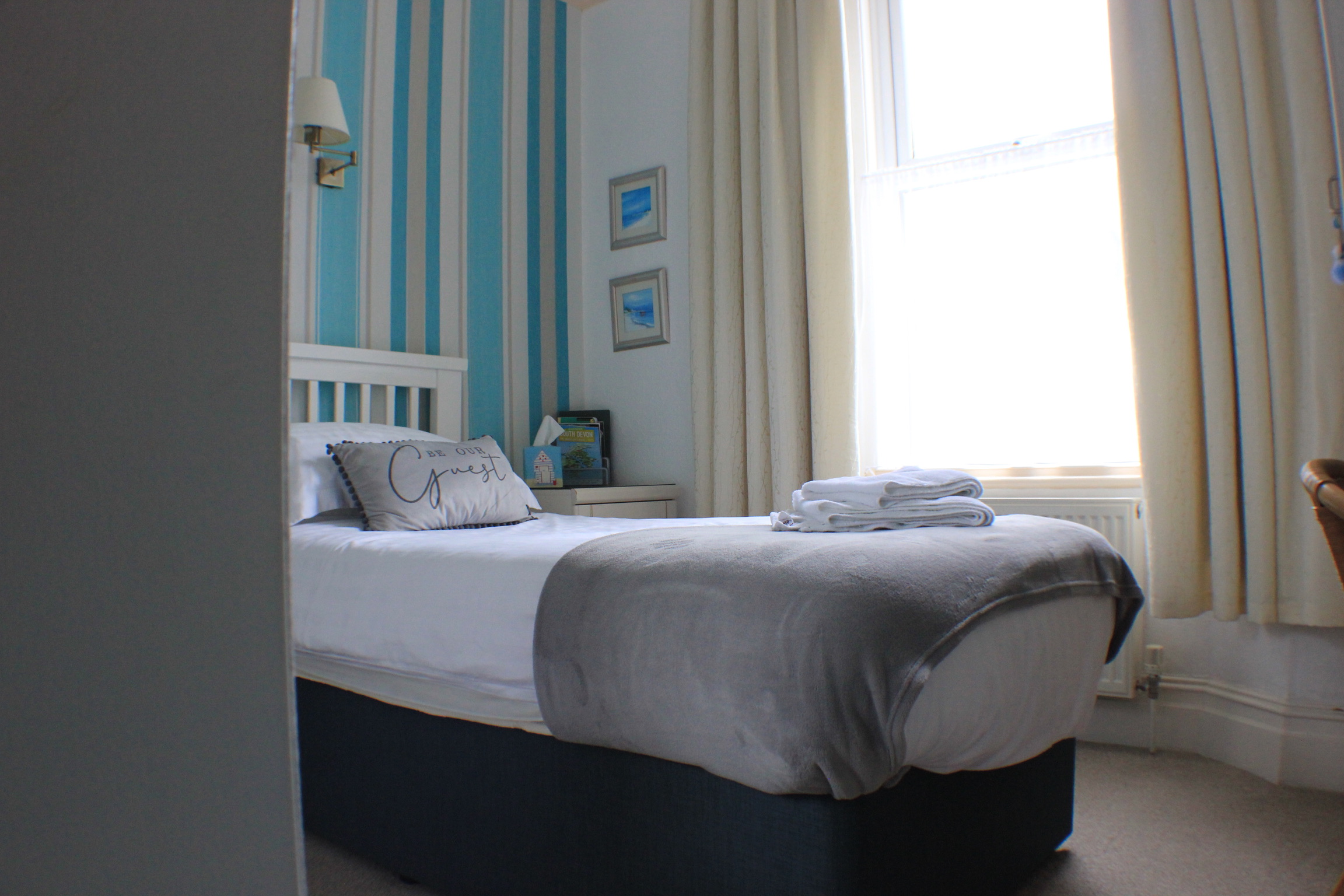 Single Room, Paignton Bed and Breakfast